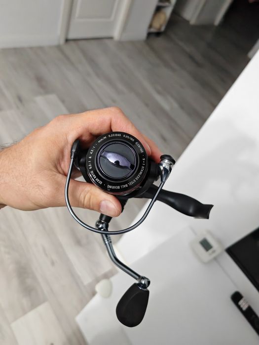 Lanseta telescopică și mulineta