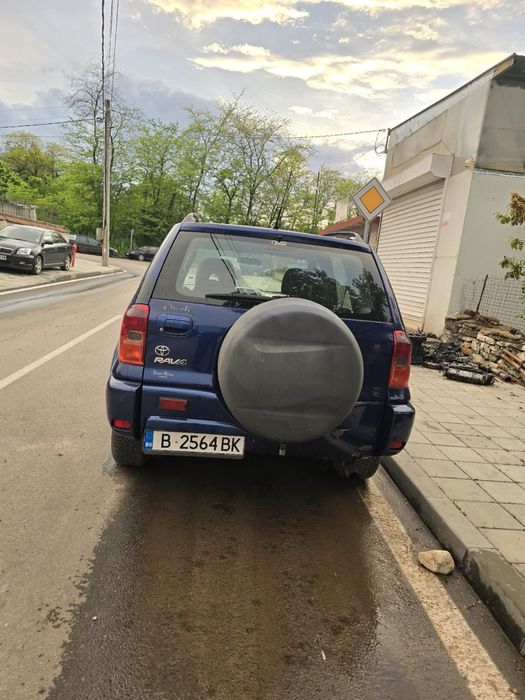 Toyota Rav4 Само на части!!!