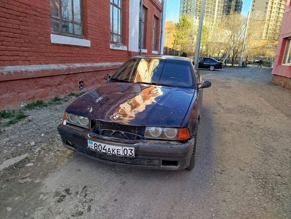 Срочно продам БМВ е36