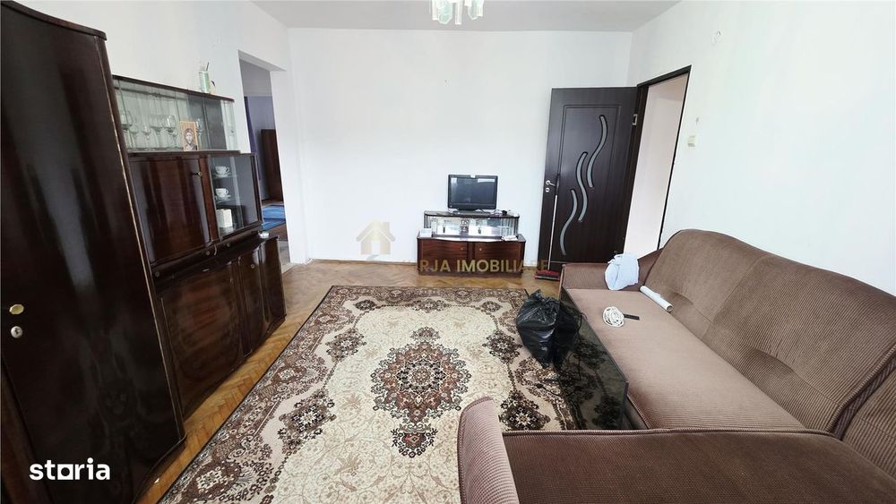 Apartament 3 Camere 70 Mp Grigorescu Zona  Policlinica Grigorescu
