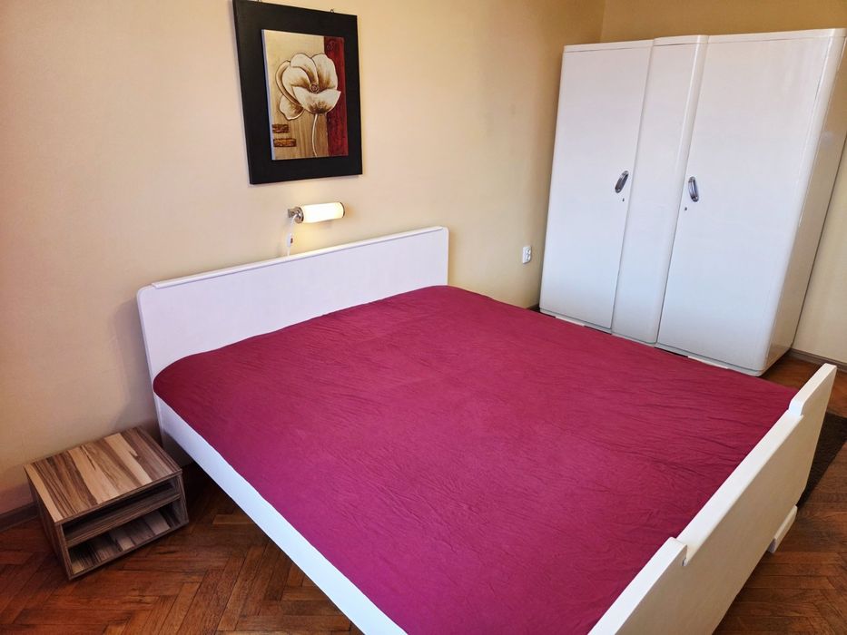 Отдавам апартамент