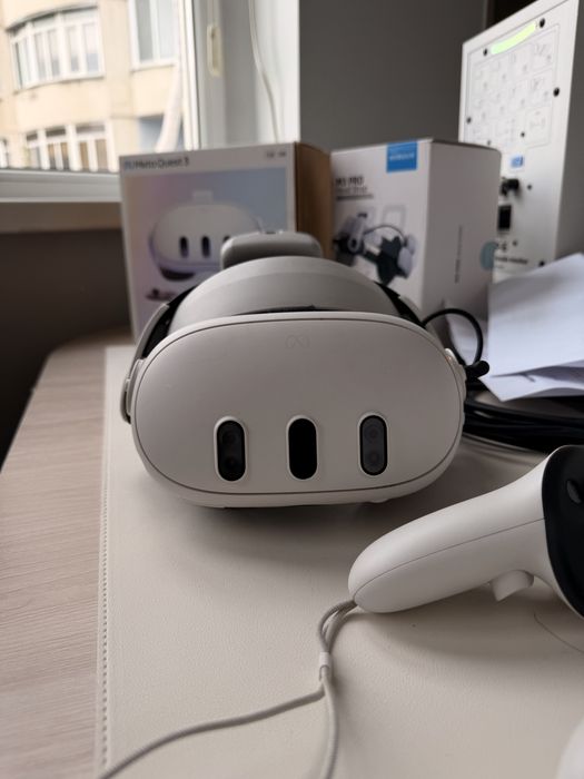 Meta Quest 3 (128gb) + Bobovr M3 PRO
