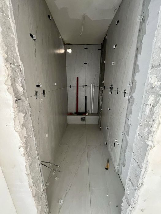 Renovări Constanța – zugrav, glet, rigips, finisaje, gresie, parchet