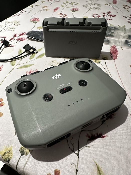Дрон DJI Mini 2, Fly More Combo
