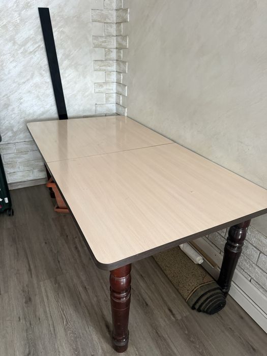 Стол раздвижной