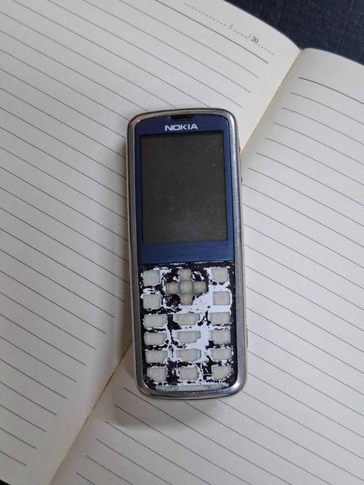 Nokia cricket 6725