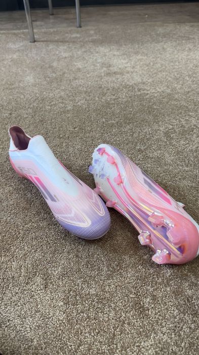 Бутонки adidas f50 lamine yamal модел