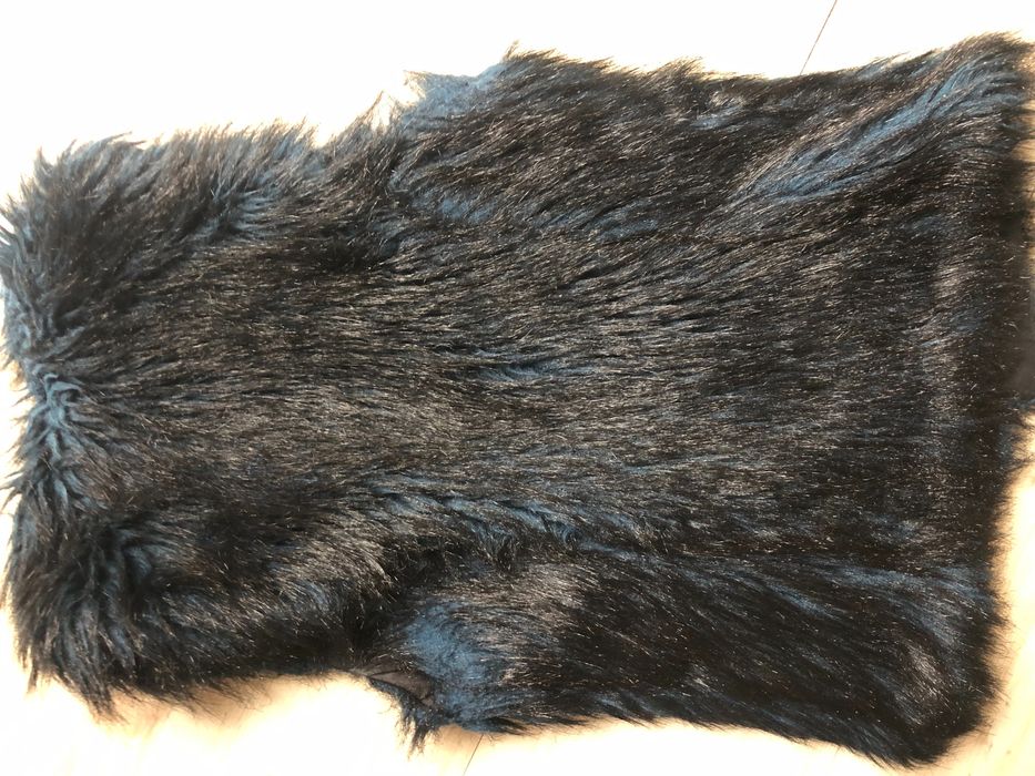 Елече с косъм със син ефект