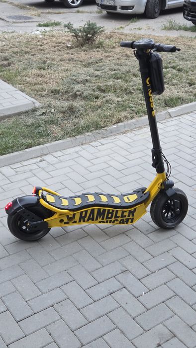 Trotineta Ducati Scrambler nouă