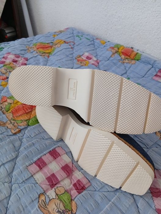 Pantofi noi de dama