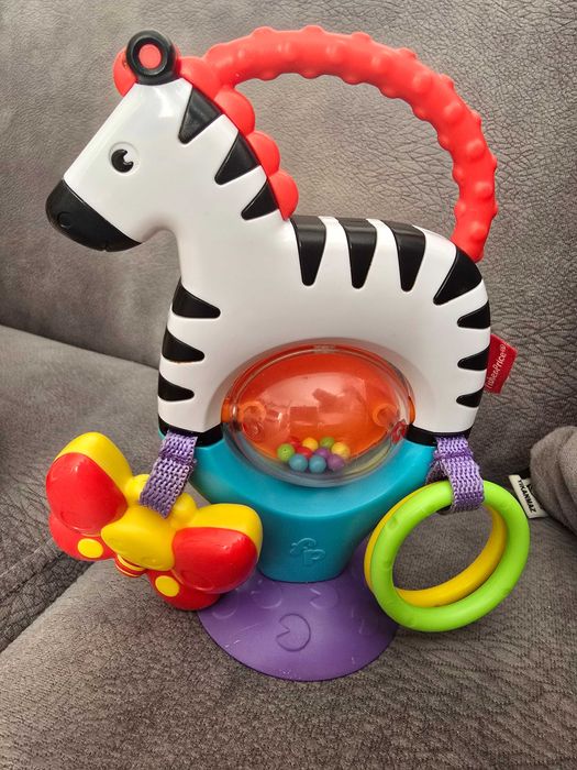 Продавам играчки на little dutch/fisher price