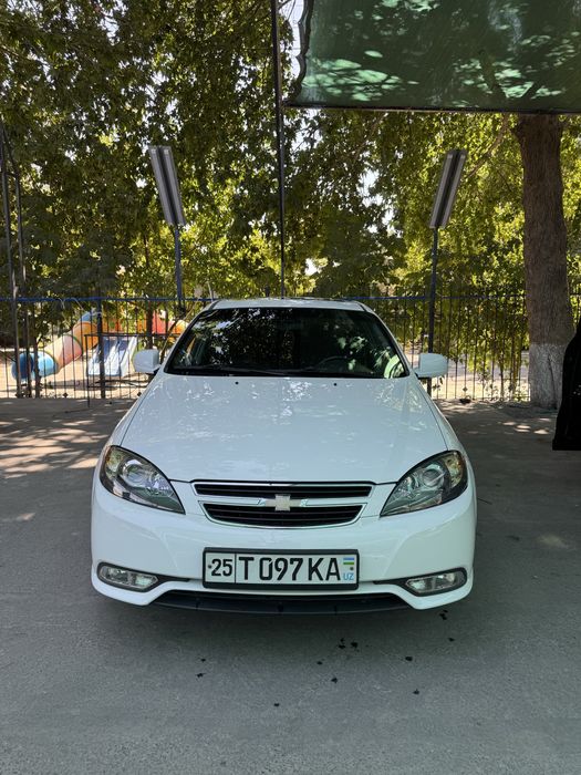 Jentra srochni sotiladi