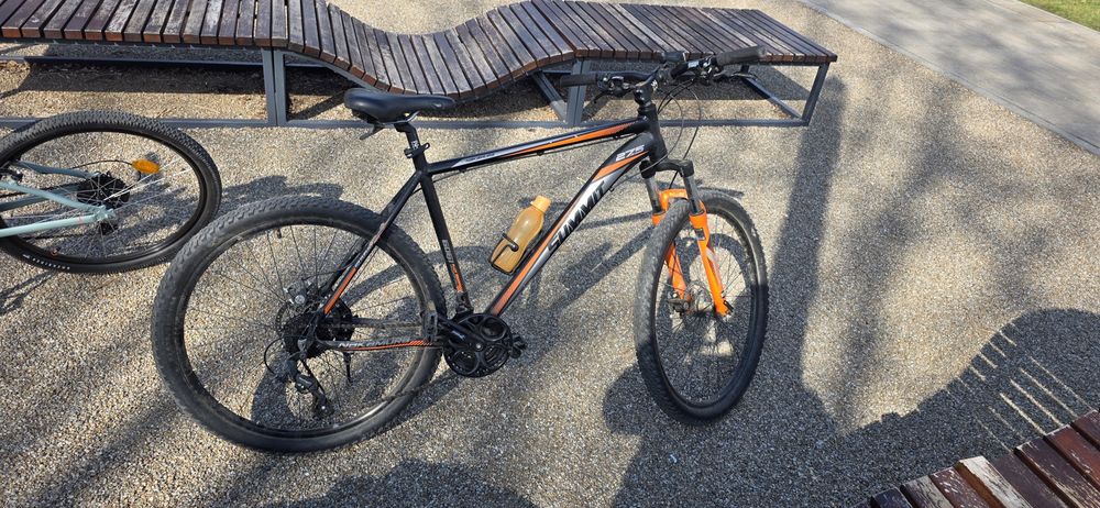 Bicicleta SUMMIT