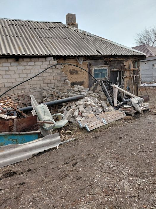 На разбор. Сарай, гараж, баня.