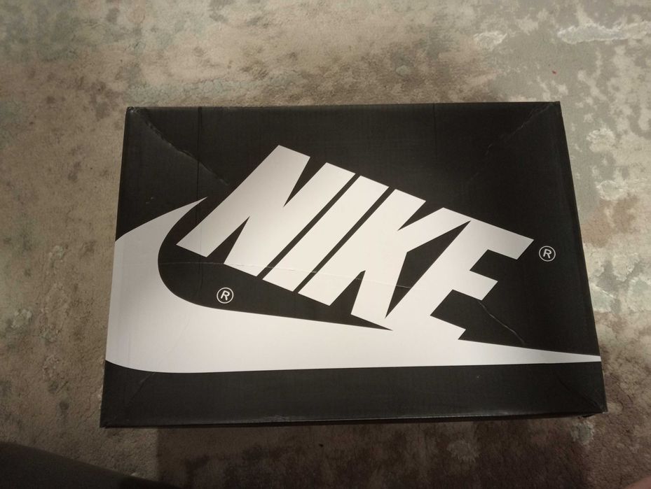 papuci Nike X Jordan one Travis scott