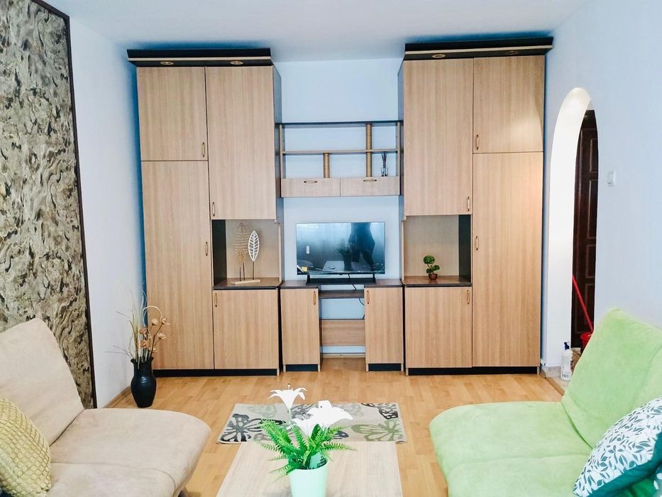 Proprietar, 2 camere, Eroii Revoluției, Ctin Brancoveanu, Parcare