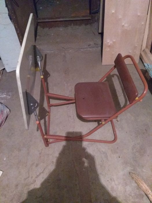 Ученический столик