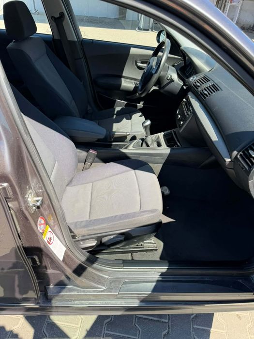 Продавам BMW 116i