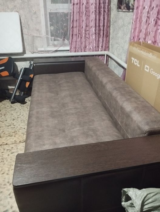 Продам диван б/у