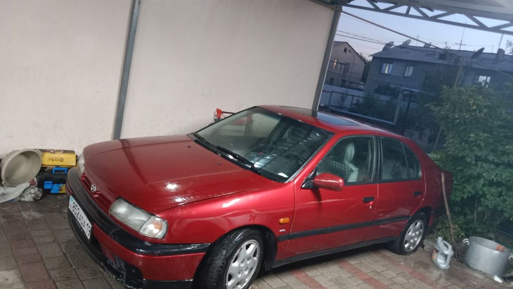 Продам машина нисан