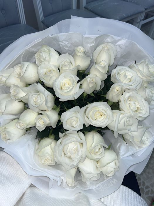 свежие цветы с оформлением