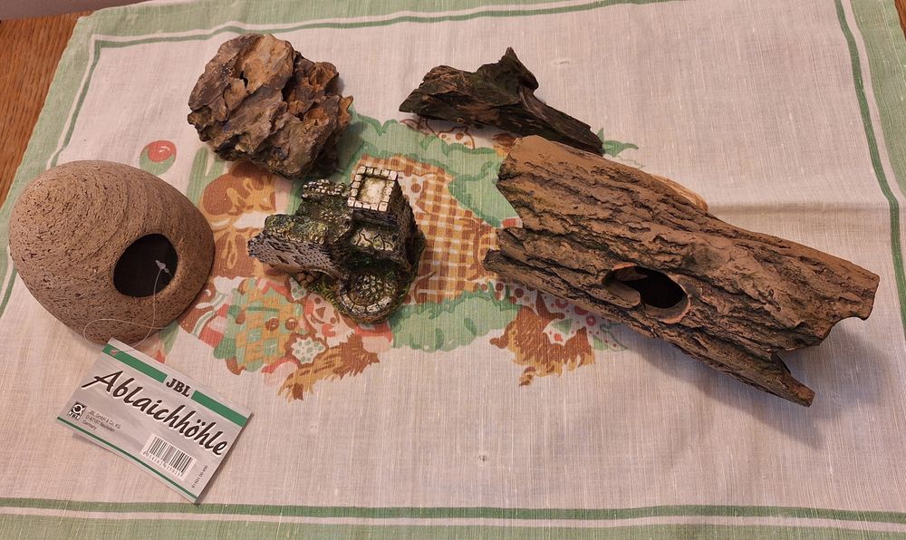 Lot accesorii si decoruri acvarii