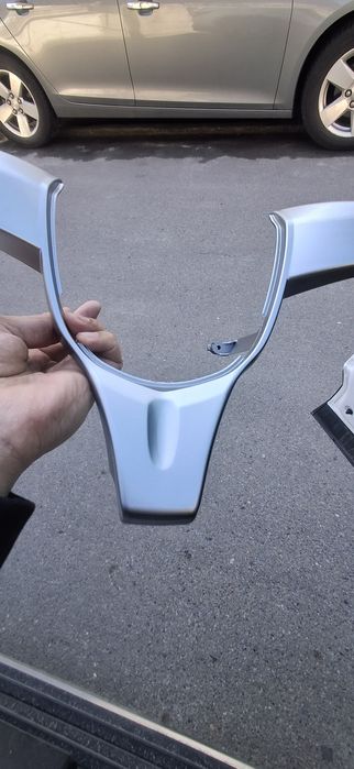 Продам детал от руля спарк 2 позиции новый оригинал снят с машины