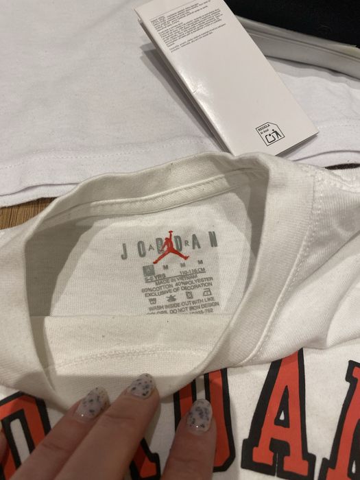 Детски бели тениски air jordan и гуменки кецове за салон