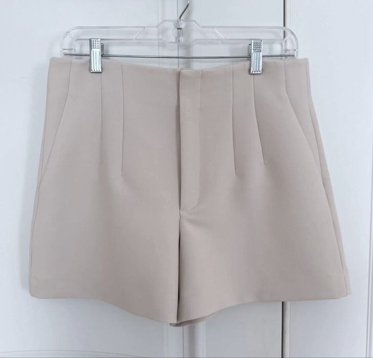 Къси панталонки Zara