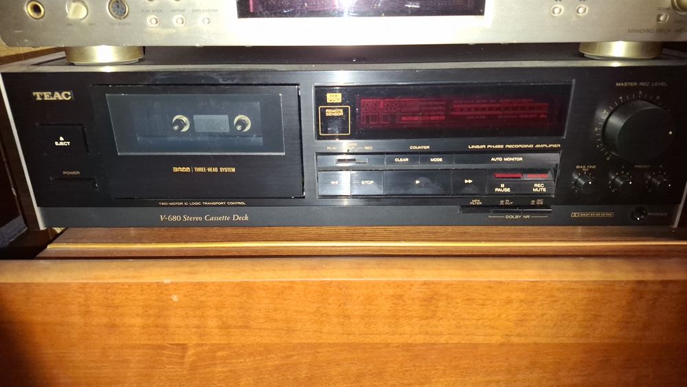 Teac V600,.Sony mds  jb 940.