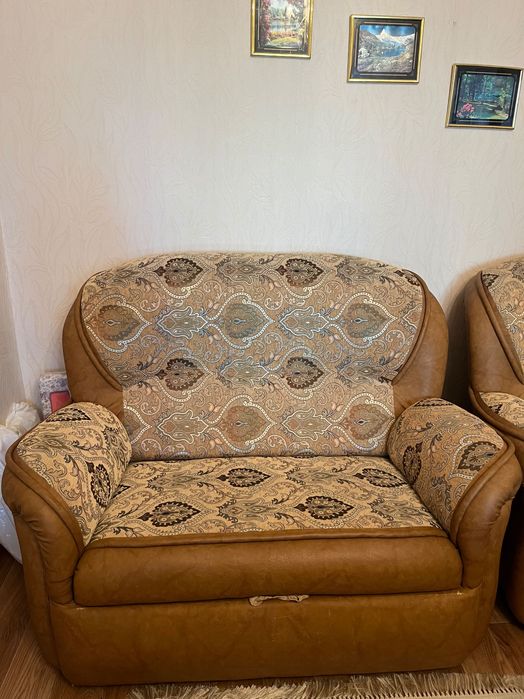 Продаётся диван, кресло