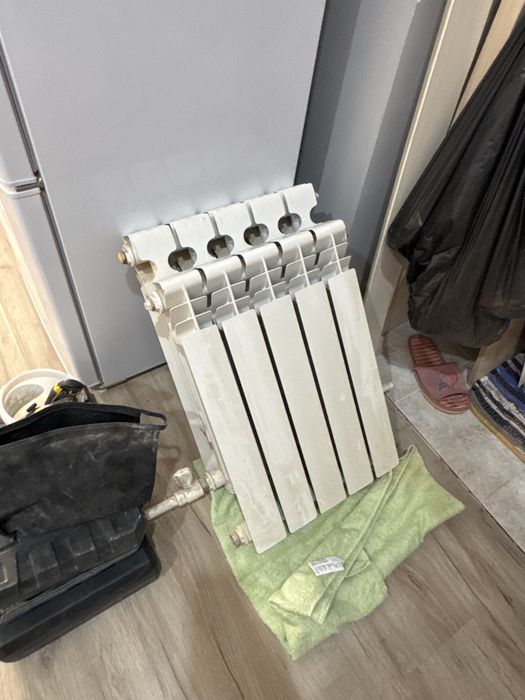 Продам 2 радиатора