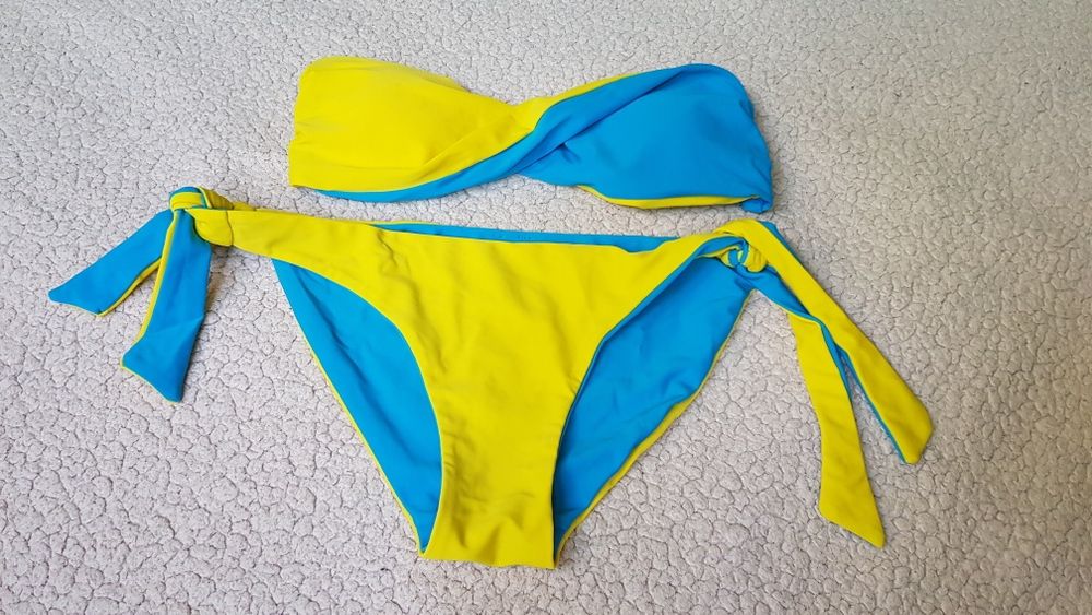 Два ярких  купальника за 5000тг.