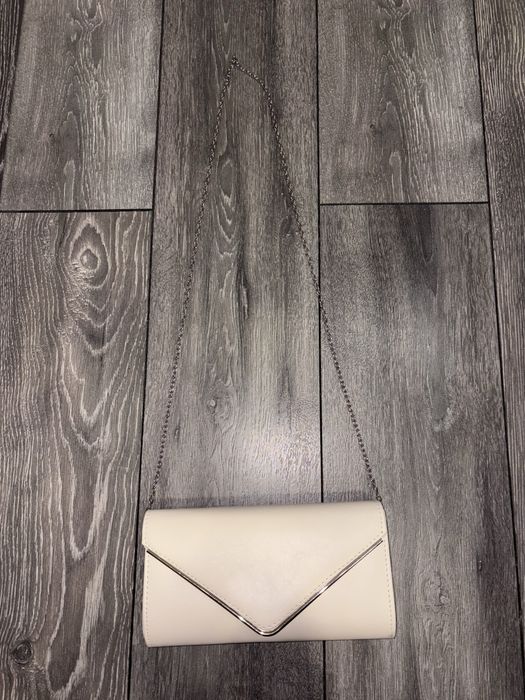 Дамска чанта в отлично състояние