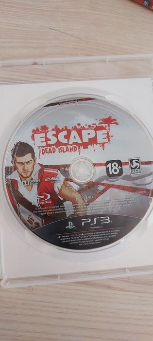 Продаю игру/диск на пс3 ESCAPE DEAD ISLAND