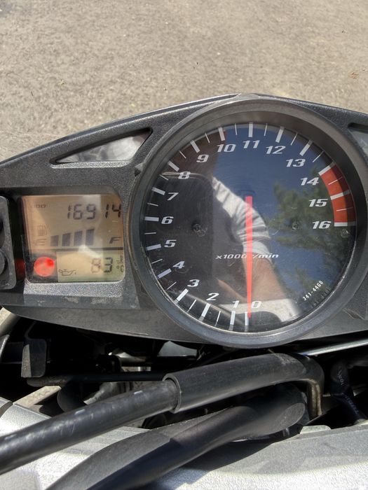 Suzuki gsr 600   98hp
