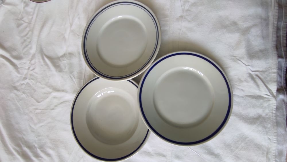 Ретро чинии за допълване на сервизи