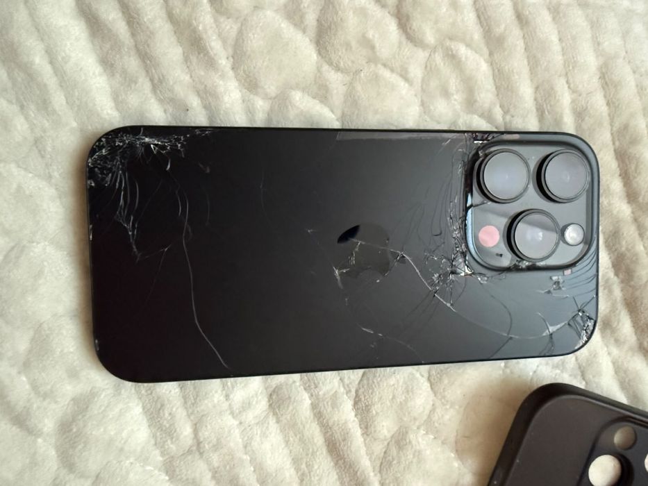 Iphone 16 pro.