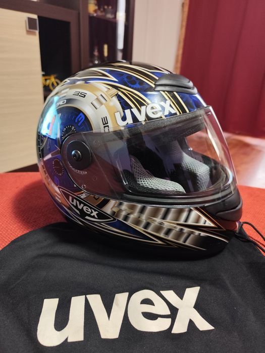 Vând cască moto Uvex Comanche, mărimea S (55–56) că noua Polycarbon