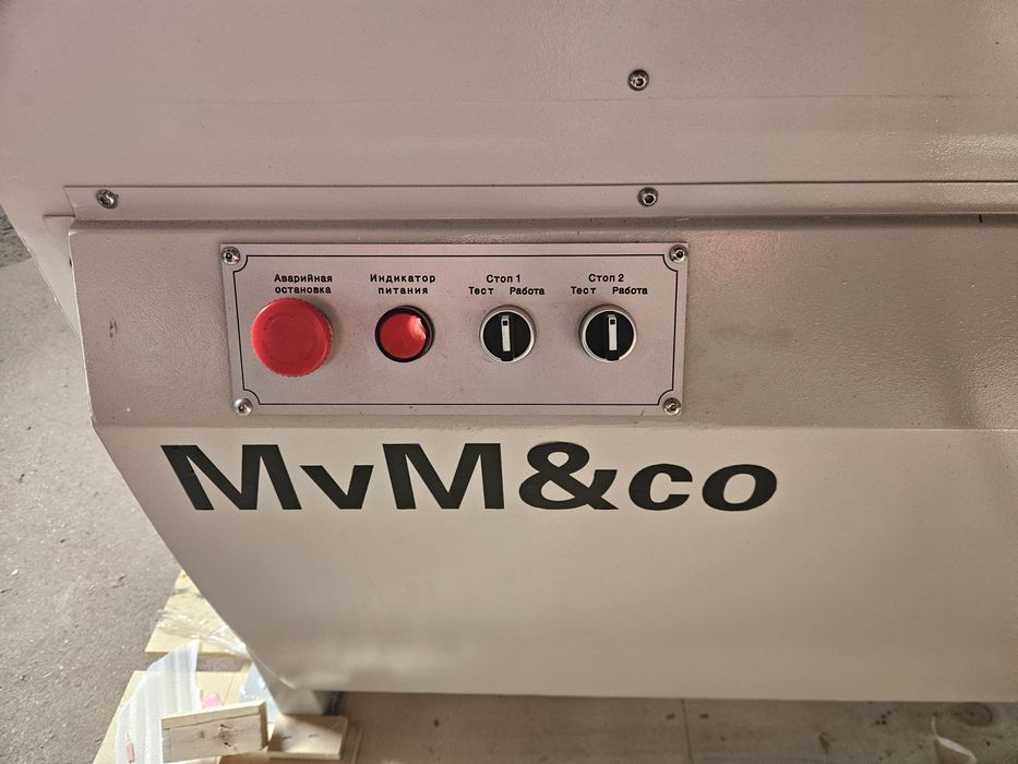 Чисто нова Китайска пробивна машина с две глави по 21 шпиндела