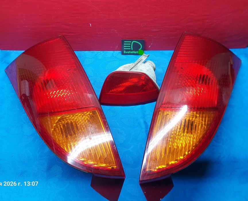 Фонарь задний левый правый противотуманка на задний бампер Форд Фокус