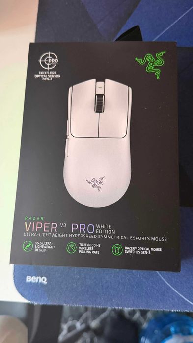 Razer Viper V3 Pro - White Чисто Нова!
