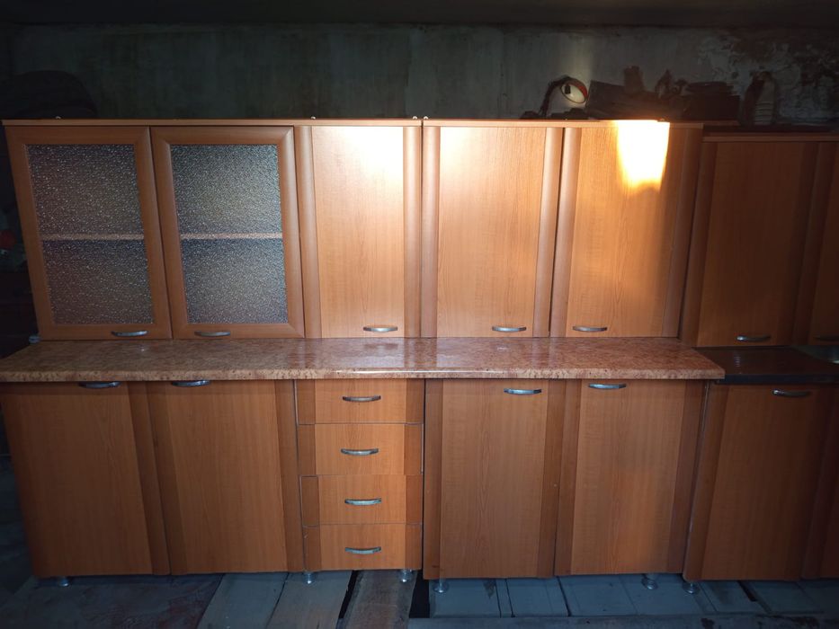 Продам кухонный гарнитур