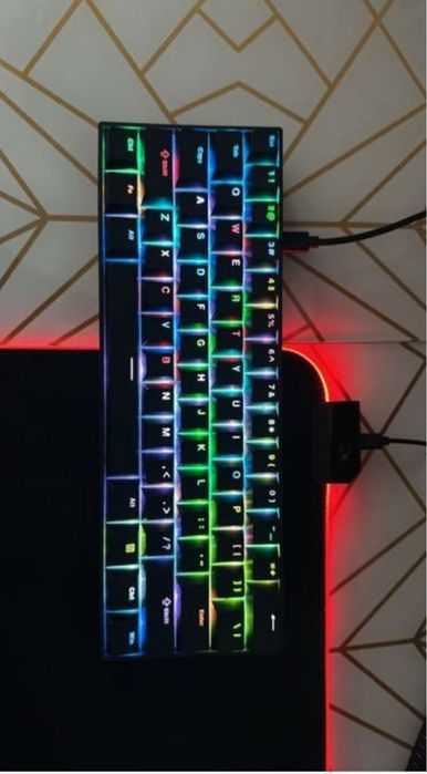 Клавиатура MCHOSE ACE 60 черный Тип
магнитно-механическая
Дизайн
игров