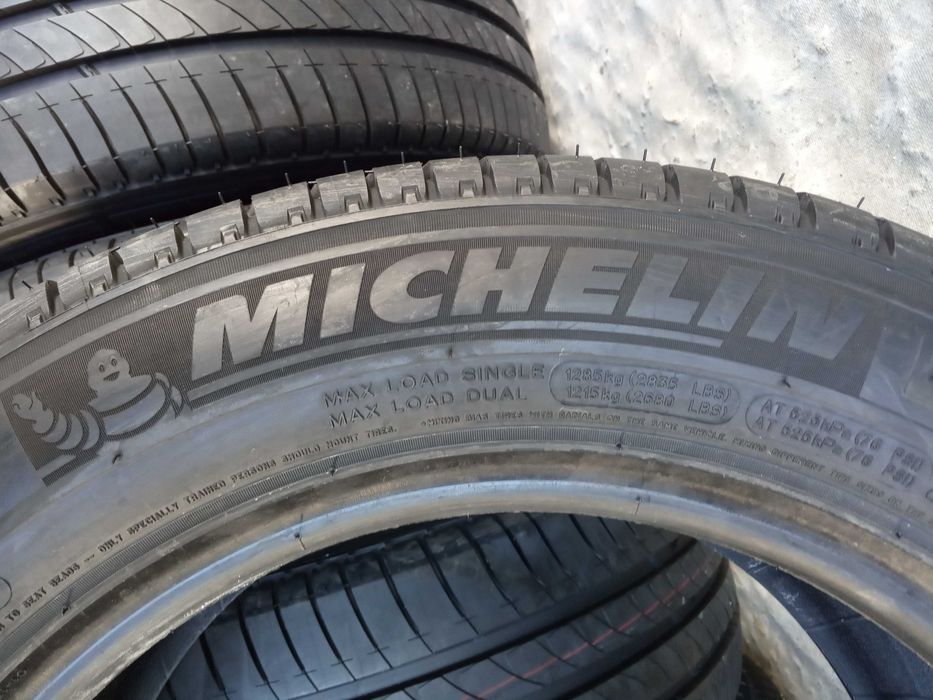Нови бусови летни гуми 235/60R17C Michelin Green Agilis+ 117/115R 10PR