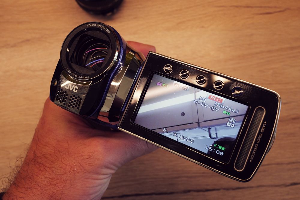 Camera handycam JVC Everio GZ-MS120AE video