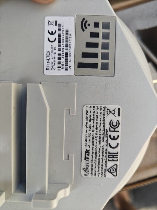 Mikrotik SXT LTE6 kit