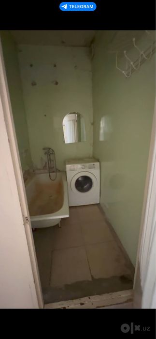 Гулзор 3/5/5  Без ремонт Обш: 72кВ.м Ор.р: Гулзор, Кукча