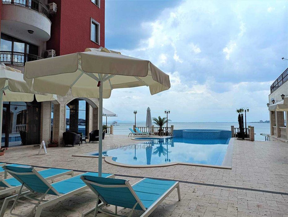 Продава се Двустаен апартамент в Несебър - 65 кв.м за 1000 €/кв.м - Снимка #14