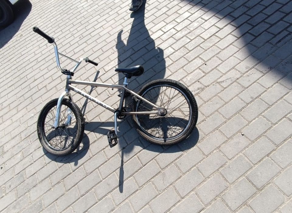 Продам bmx haro midloader